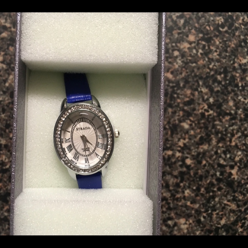 Strada Watch